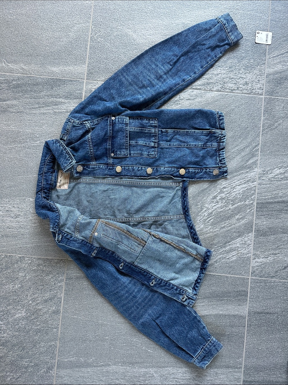 NWT Free People We The Free Jade Denim Jacket High low High Dove Medium wash S - Picture 15 of 16